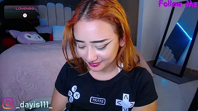 dayis sweet online show from October 17, 3:43 am