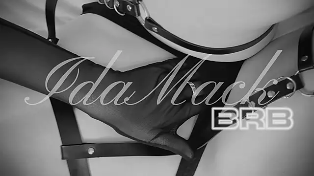 IdaMack online show from October 24, 3:30 pm