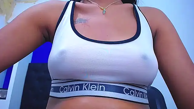 LauraMossart online show from November 18, 7:42 am