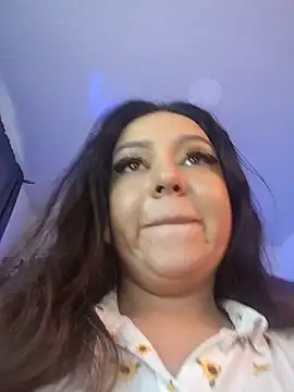 Abbyjoness21 online show from December 4, 6:30 pm