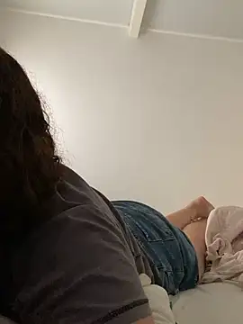 Solangerulo  online show from February 26, 1:32 pm