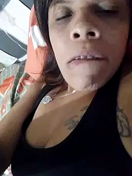 Esperanza 13 online show from July 15, 1:54 am