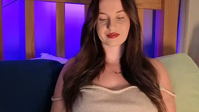 Blueeyedzaya  online show from October 7, 1:15 pm