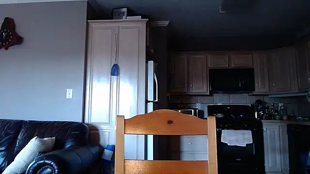 Blueeyedzaya  online show from November 12, 2:15 pm