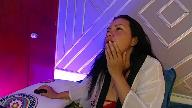 sashabluex online show from December 22, 10:51 am