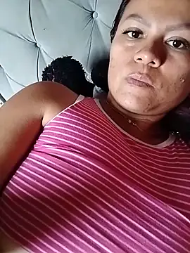 isabela29 online show from May 29, 2:15 pm