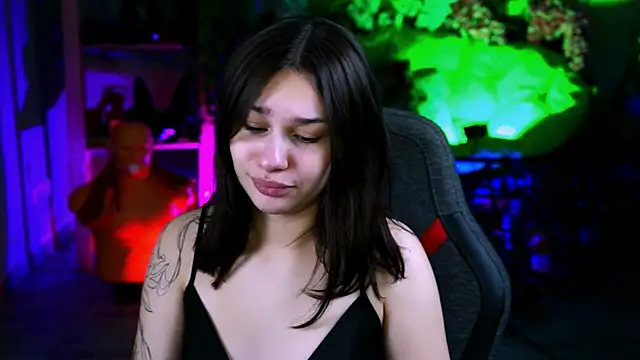 KimClarks  online show from October 28, 12:44 pm