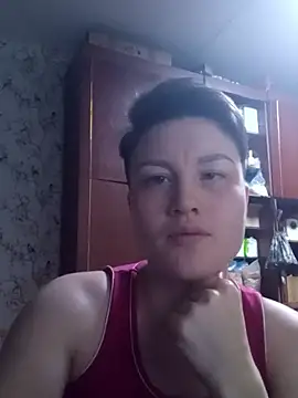 MoonIrene online show from February 13, 4:41 pm