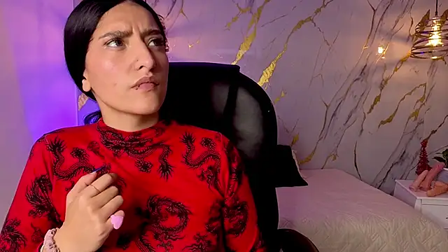 Scaarlettfox online show from February 18, 7:57 pm