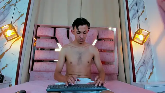 kameron and Nick online show from October 27, 8:03 pm