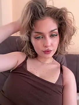 KellyKeler online show from February 4, 11:24 am