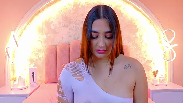 JasmineRhodes online show from February 21, 12:28 pm