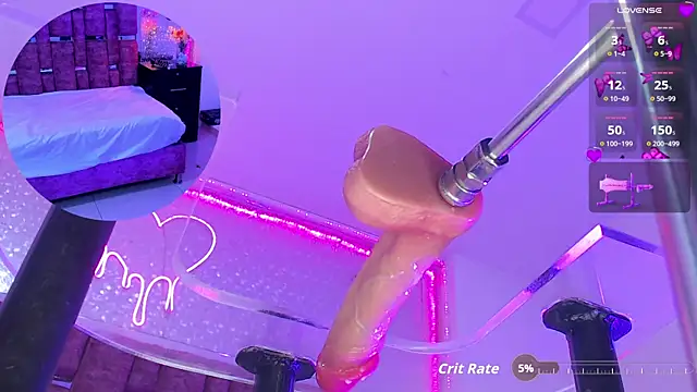 KittieEva online show from October 9, 9:30 pm