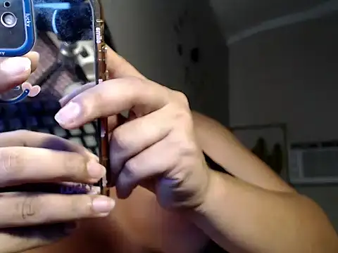 ladyhotcuming online show from January 13, 4:33 pm