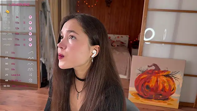 PlumyBun online show from October 29, 4:17 am