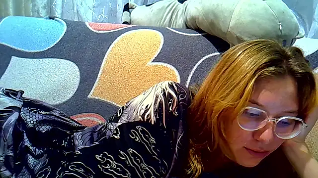 Lily Ember online show from October 2, 8:47 pm