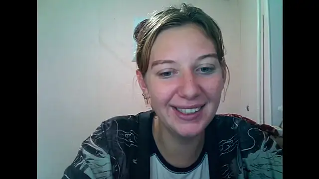 Lily Ember online show from September 20, 8:07 pm