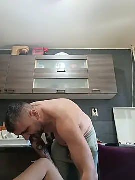 Aly-john1985 online show from January 12, 7:46 am