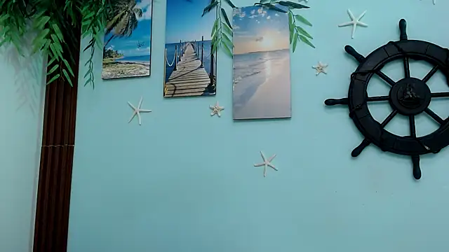 eladyrous98 online show from September 29, 4:12 pm