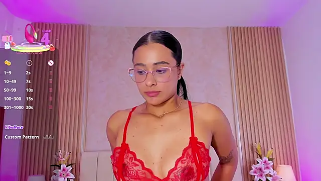 ZOEBARLOWE online show from September 27, 7:21 pm