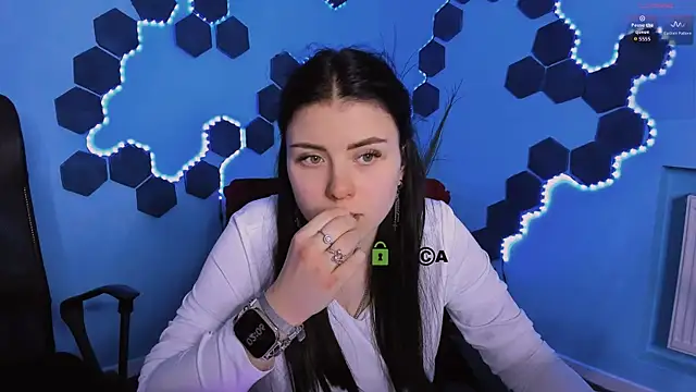 foxy tease  online show from January 16, 12:06 am