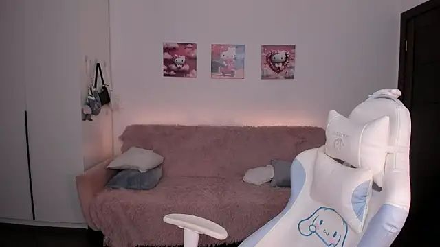 mayyacozyy online show from October 10, 5:34 am