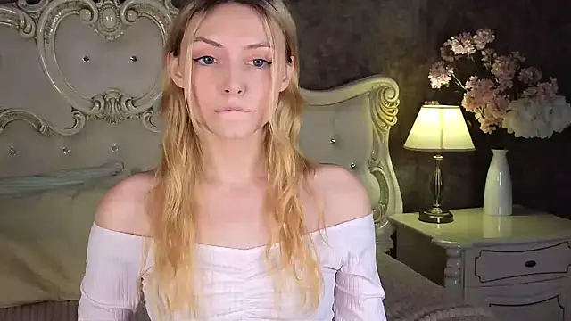 CindyFors online show from September 17, 9:02 pm