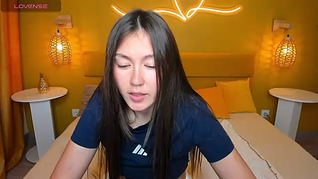 Tina Porter online show from September 13, 1:35 am