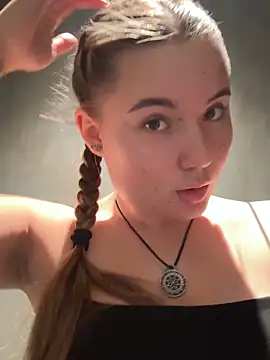 StephanieMur online show from September 30, 6:30 am