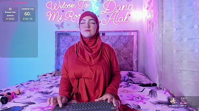 Dana-Alabi online show from March 6, 1:28 pm