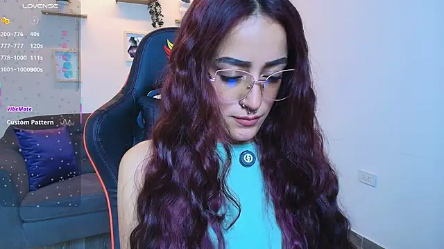 ViolethRosse online show from September 30, 8:35 pm