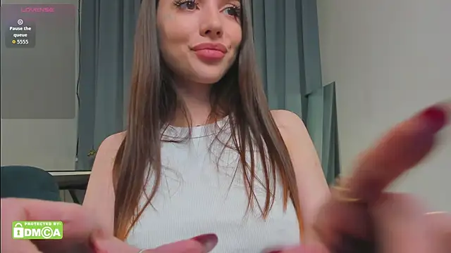 shuggybaby online show from December 4, 10:43 pm