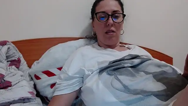 jollene online show from May 31, 2:01 pm