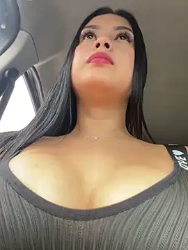 CrisMarulanda online show from October 15, 3:03 pm