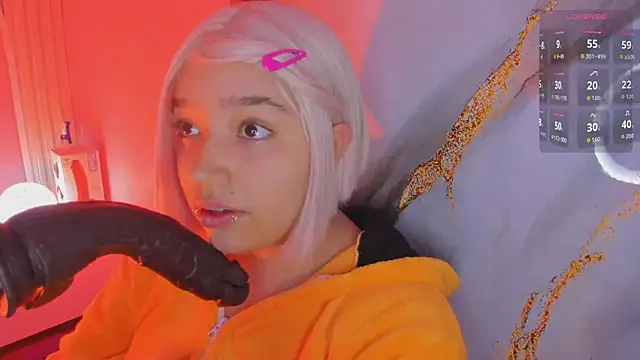 hinata dolly online show from March 17, 11:47 am