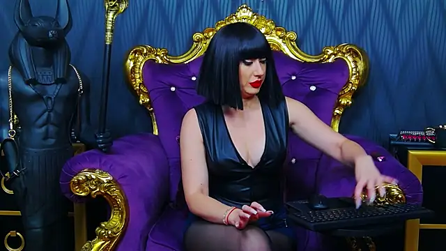 LaraMaeve online show from September 10, 4:45 am