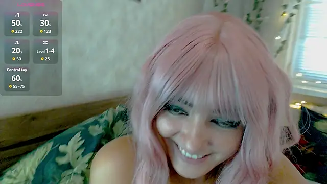 MagicPink online show from September 18, 11:42 am