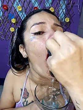 karinnahotdirty online show from September 26, 12:19 am