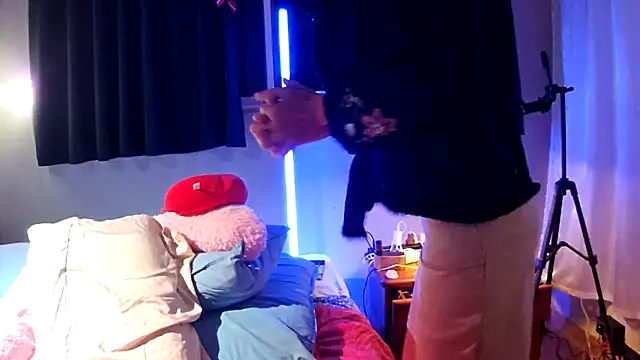 LunaNatural online show from October 26, 11:33 pm