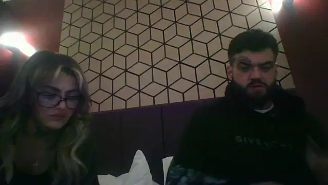 TheFoxyCouple69 online show from March 29, 12:42 am