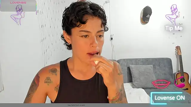 natt op online show from April 11, 11:19 pm