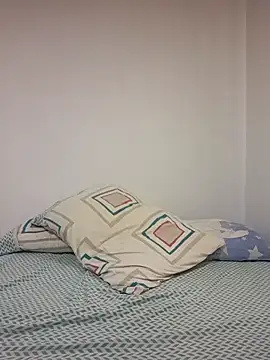 VikysDavis online show from March 6, 5:08 pm