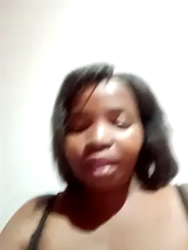 ShySexyBaddiexx online show from December 16, 8:15 pm