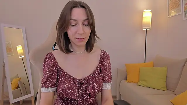 GoodGlamorGirl online show from June 26, 5:20 am