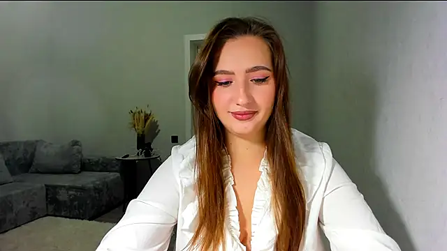 Wise Bunny online show from February 1, 8:18 pm