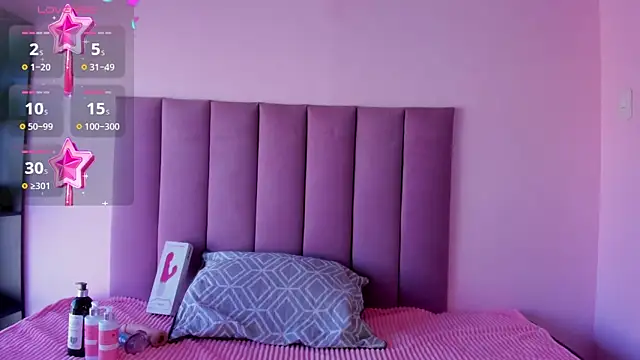 violet myerrs online show from September 23, 1:09 pm