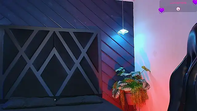 zoe martins  online show from February 28, 6:07 pm