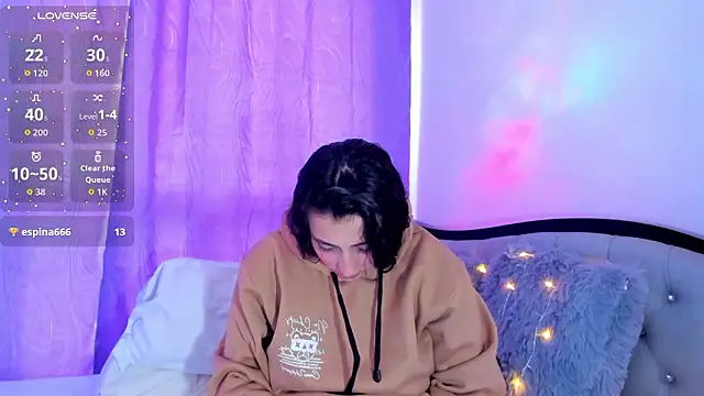 my aleja  online show from January 19, 3:30 pm