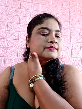 hornyriyanka online show from February 7, 3:21 am