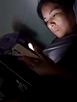 Nahuandjeatriplex online show from October 1, 4:28 am